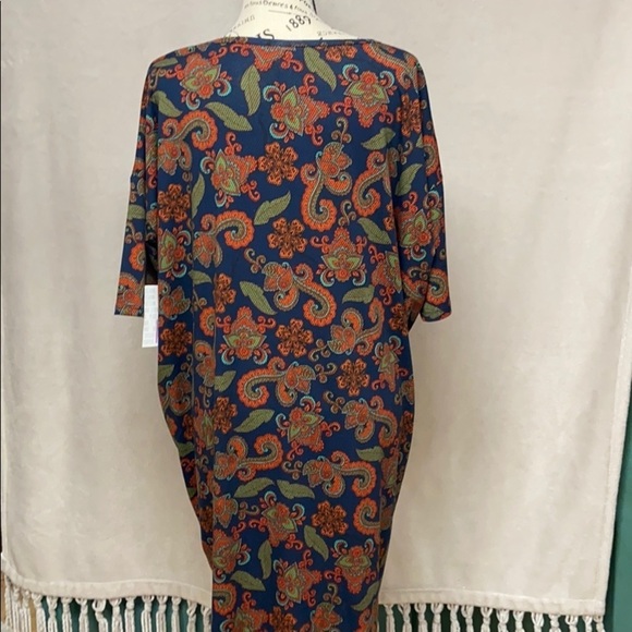 LULAROE Irma Top M, NWT, Navy with orange floral - Picture 6 of 7